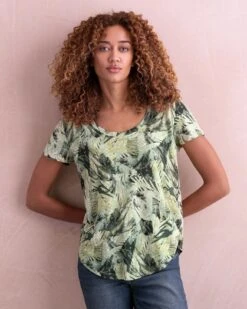 Linen Blend Scoop Neck T-Shirt -Celtic & Co Store 162666