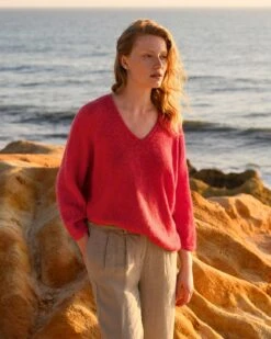 Alpaca / Merino V Neck Sweater