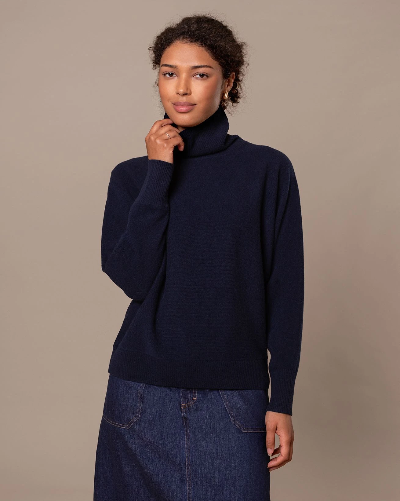 Lambswool Roll Neck Dolman Sweater 5 Lambswool Roll Neck Dolman Sweater - Image 3