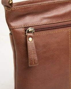 Twist Lock Cross Body Bag -Celtic & Co Store 200370